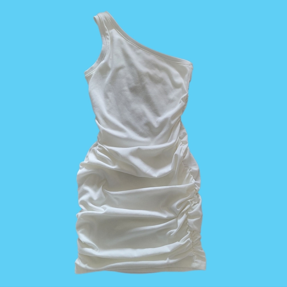 Elegant White One-Shoulder Dress